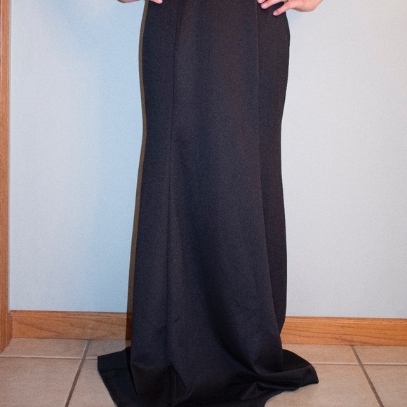 Black Floor Length Gown - Picture 2 of 4